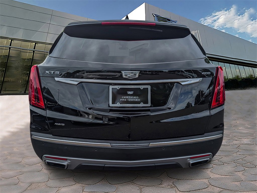 2022 Cadillac XT5 Premium Luxury photo 3