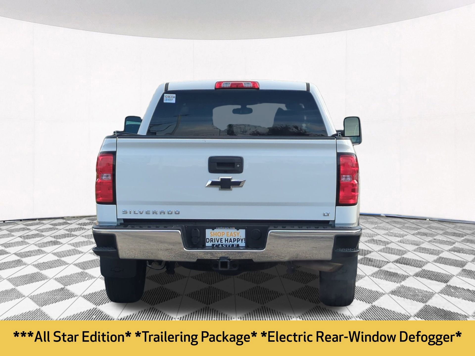 2018 Chevrolet Silverado 1500 LT photo 2