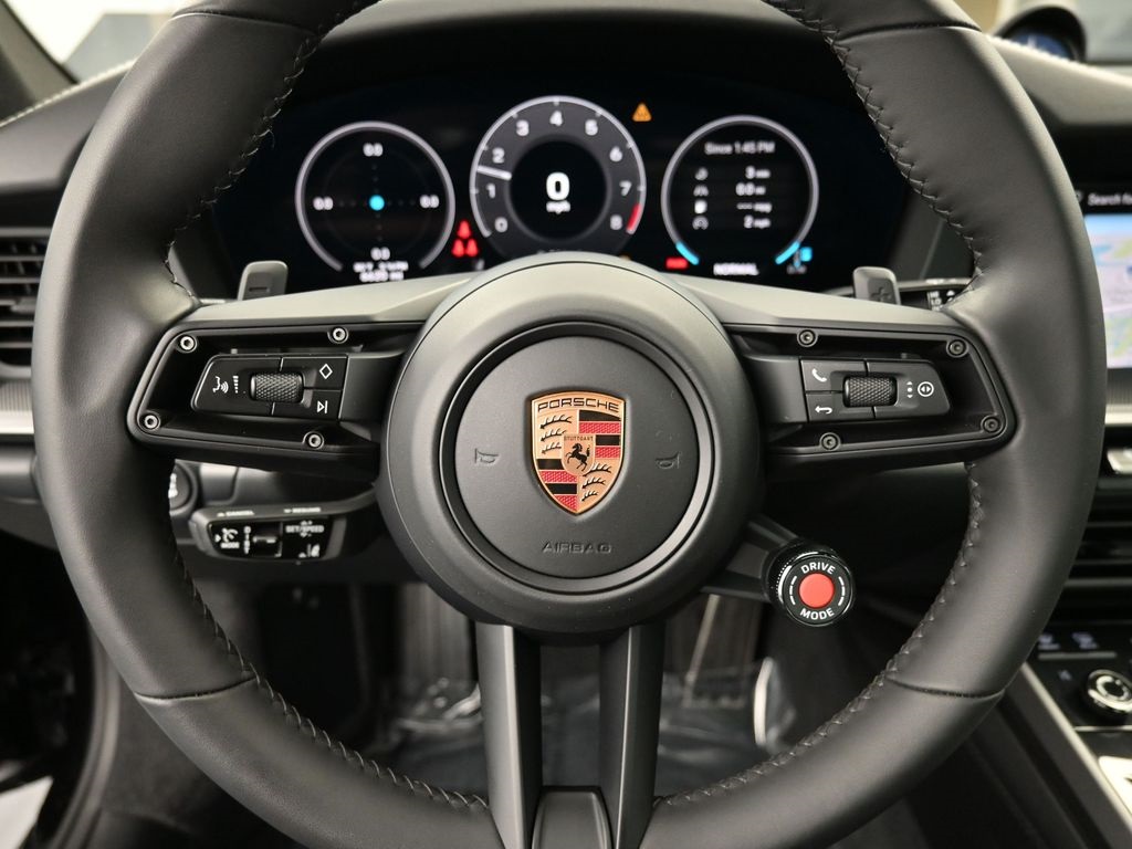 2025 Porsche 911 photo 26
