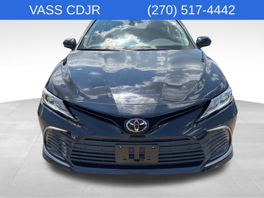 2024 Toyota Camry LE photo 2