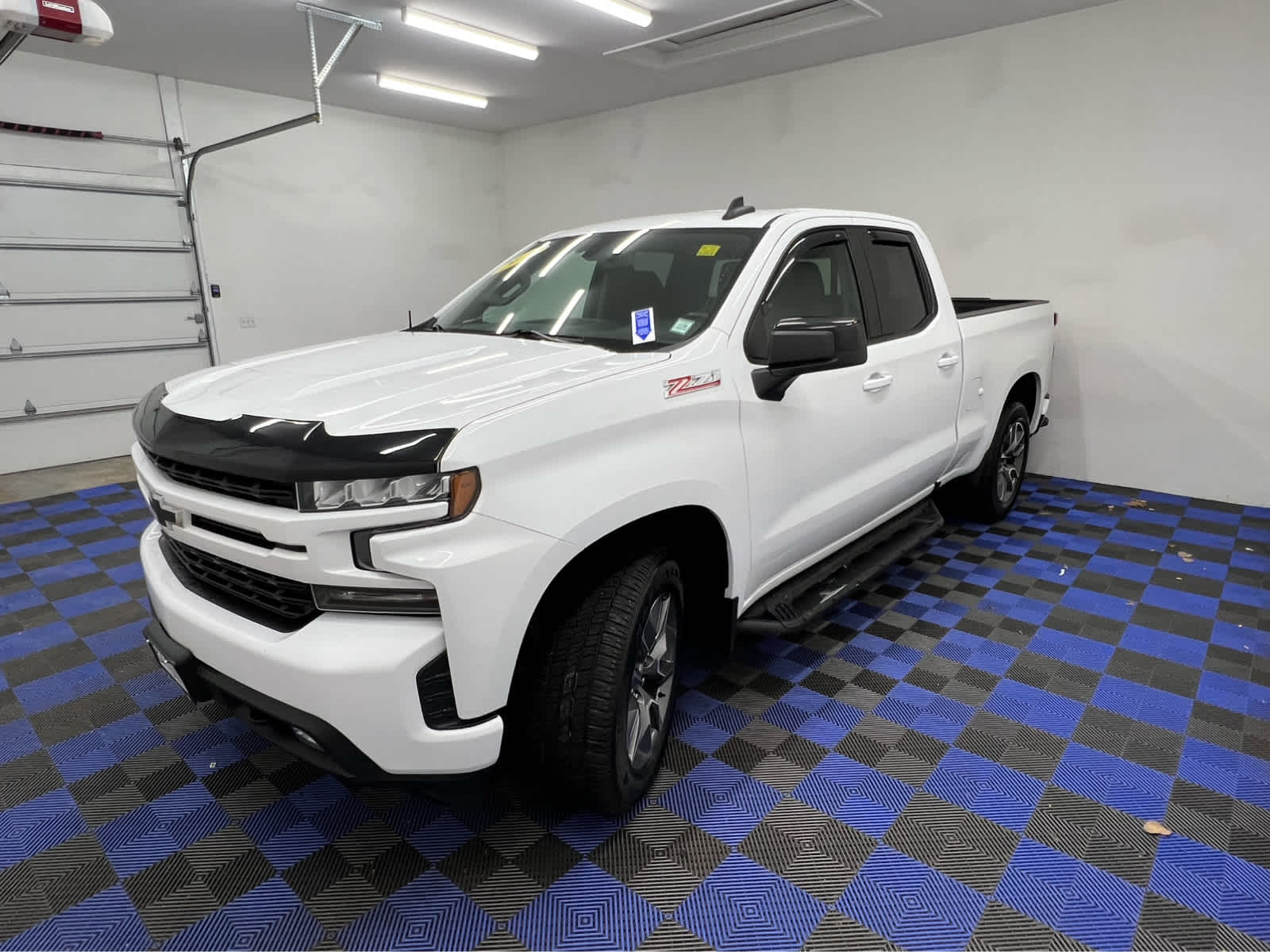 2021 Chevrolet Silverado 1500 RST photo 3