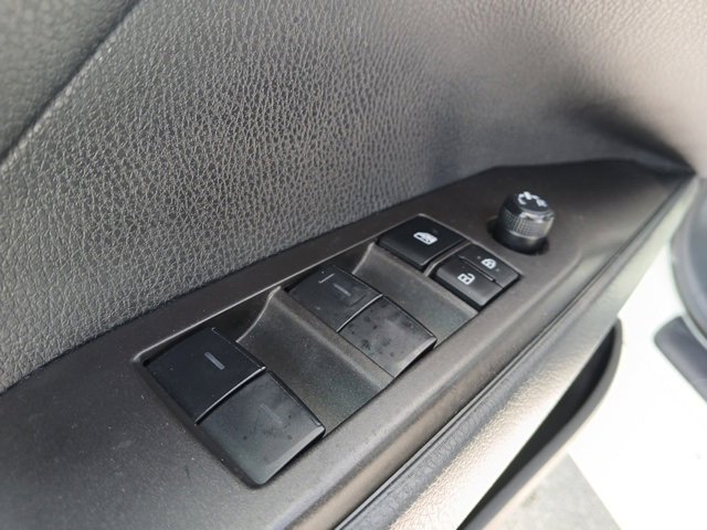 2024 Toyota Camry Hybrid SE photo 10