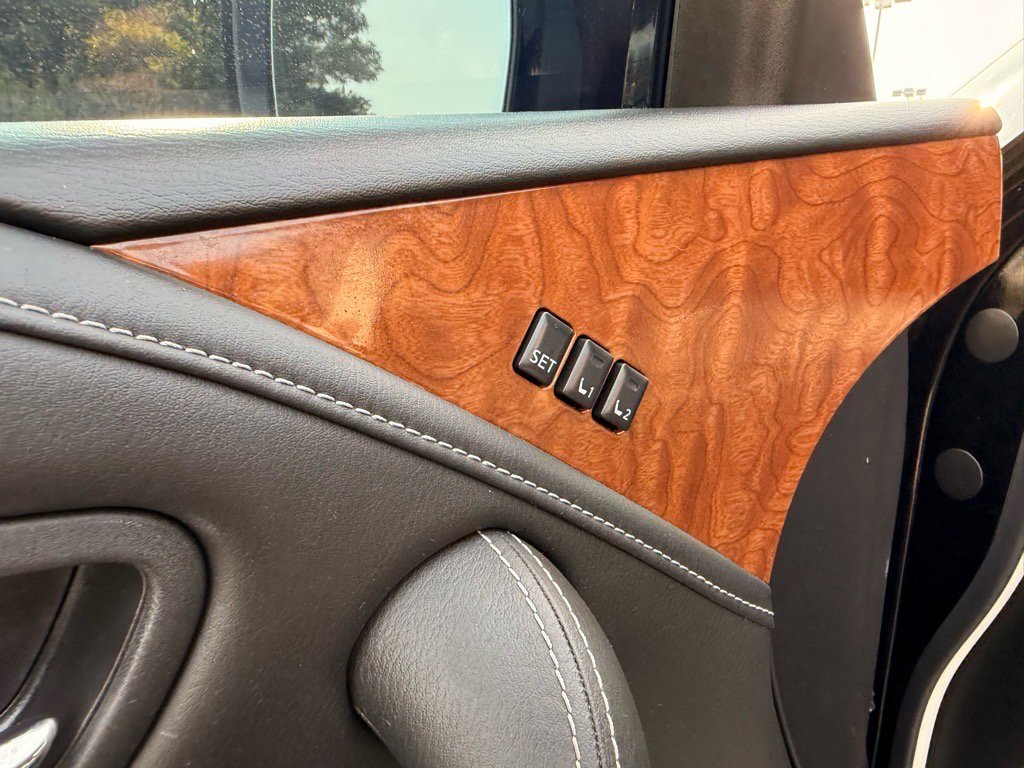 2019 Infiniti QX80 Luxe photo 11