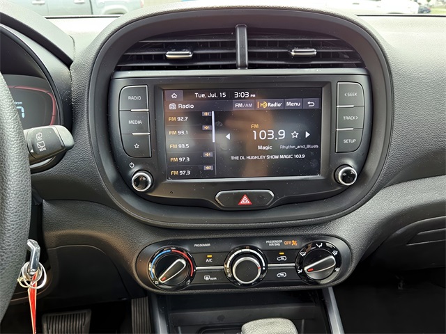 2023 Kia Soul LX photo 16