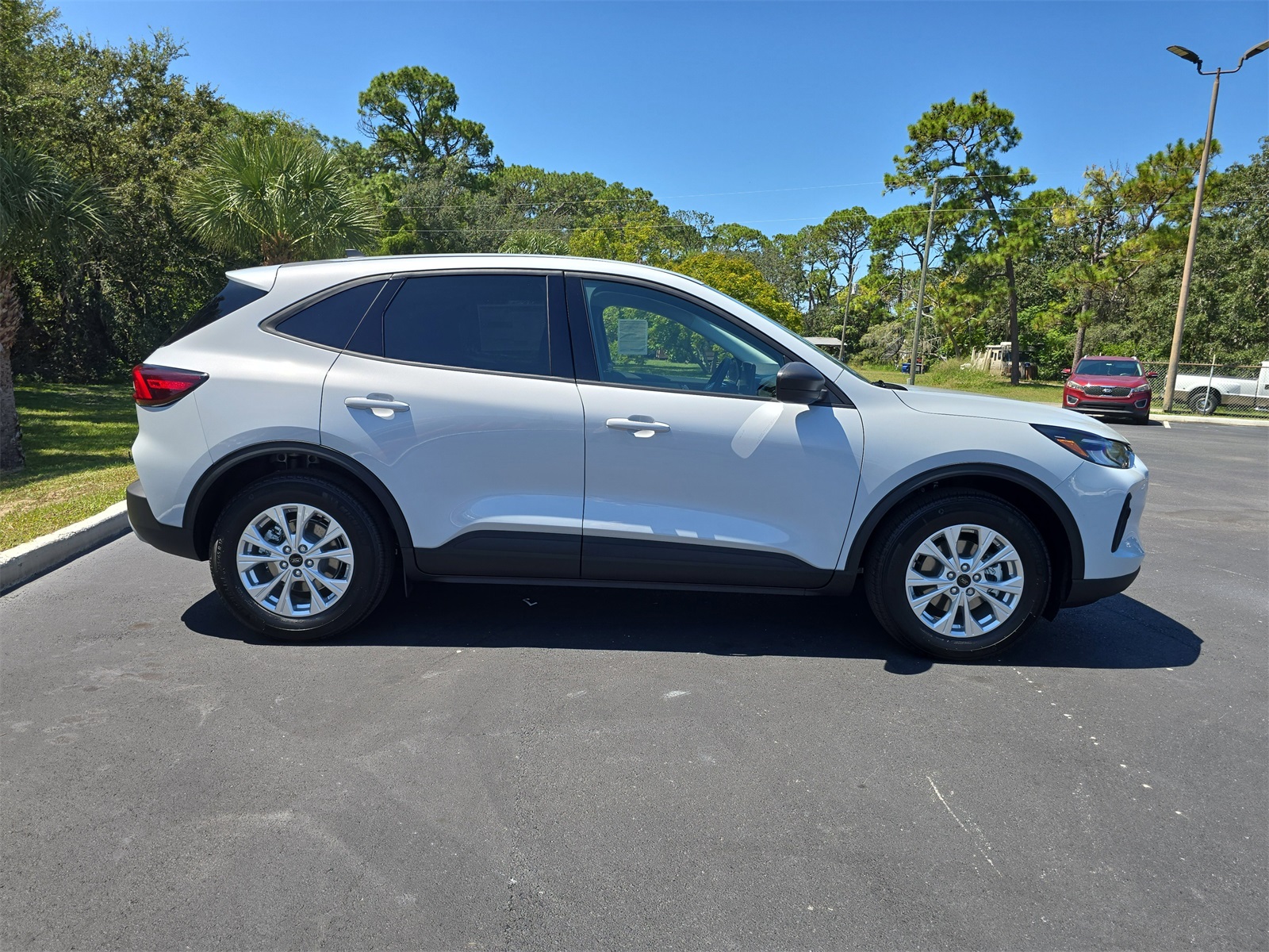 2025 Ford Escape Active photo 3