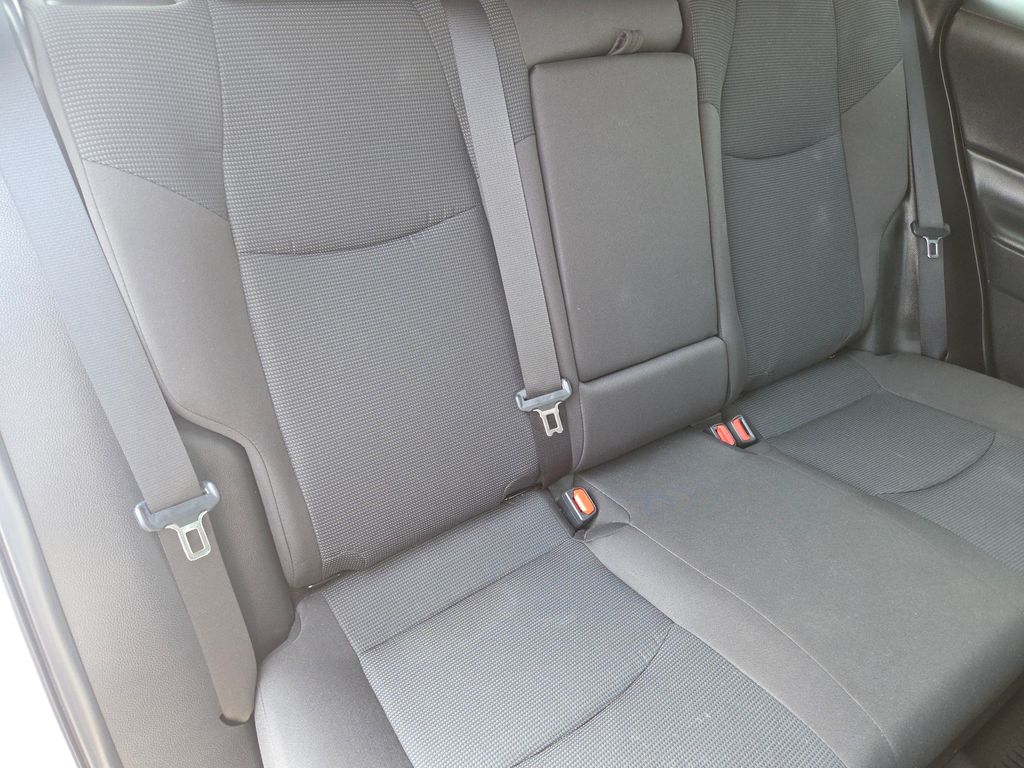 2024 Toyota RAV4 Hybrid LE photo 16