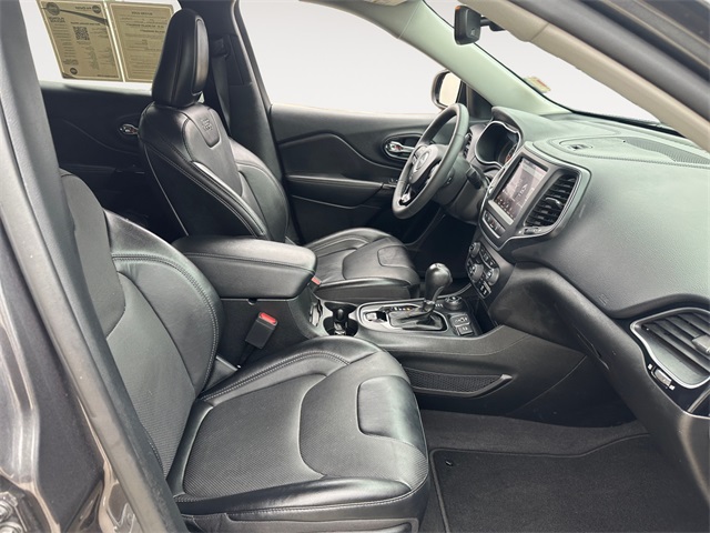 2023 Jeep Cherokee Altitude photo 12