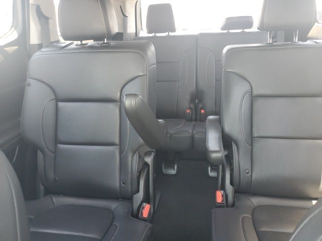 2023 Gmc Acadia SLT photo 22