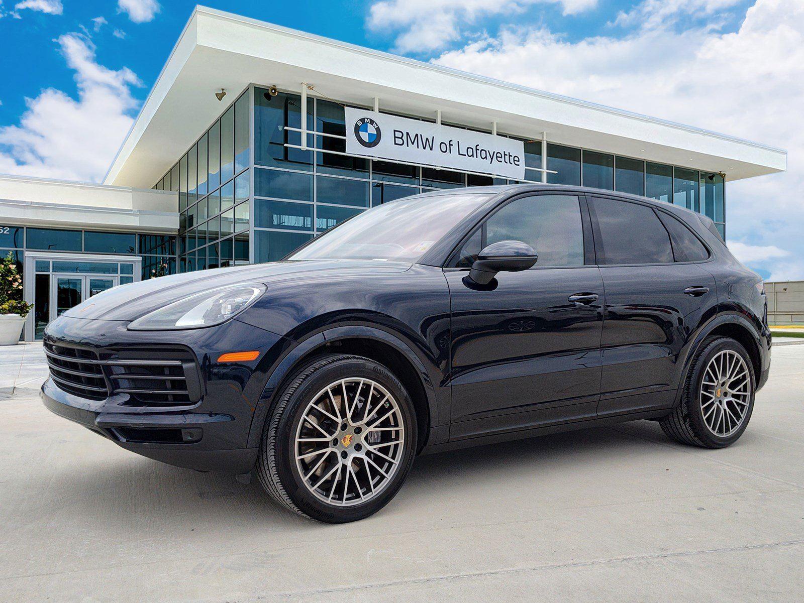2023 Porsche Cayenne Base's photo