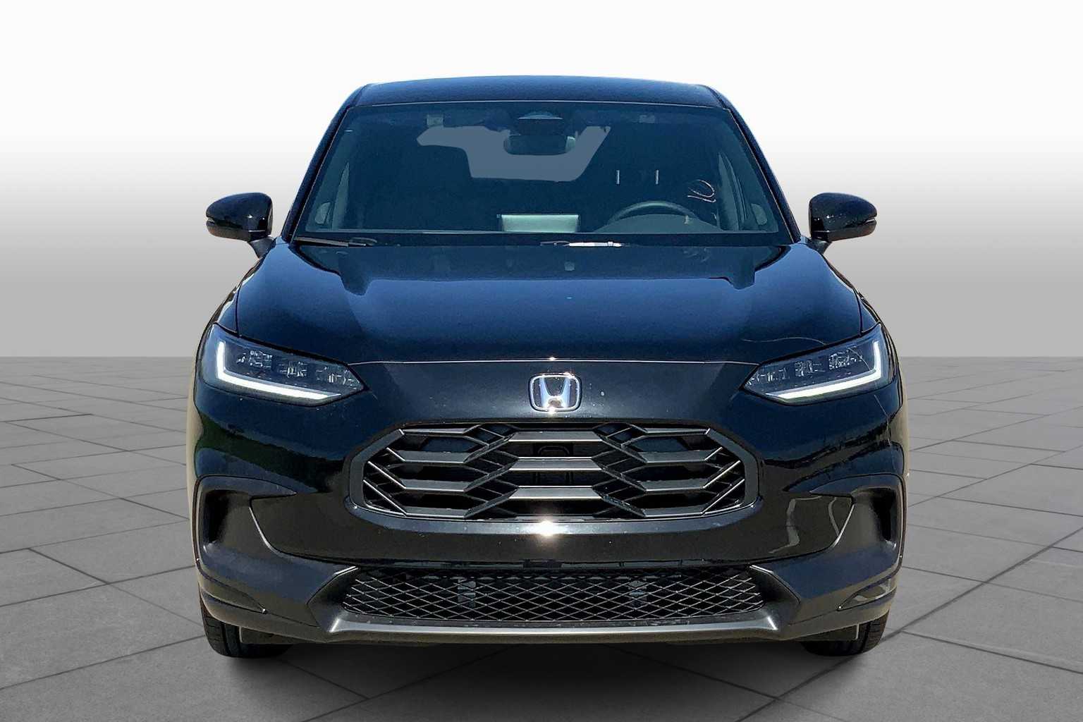 2026 Honda HR-V Sport photo 3