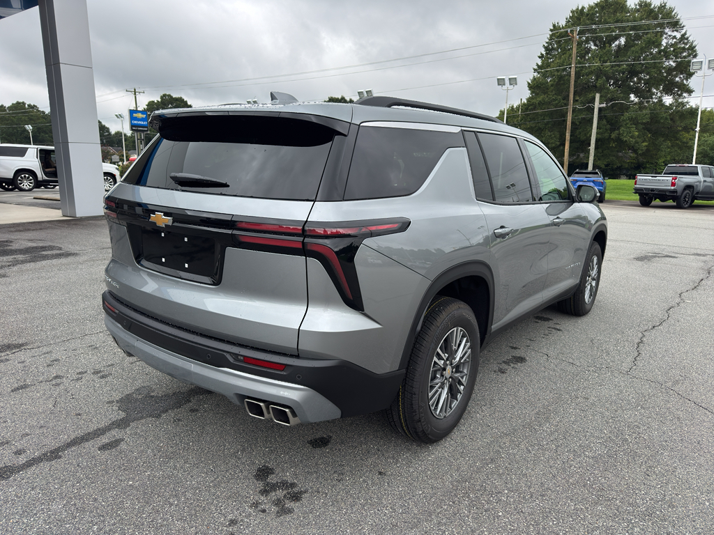 2026 Chevrolet Traverse photo 4