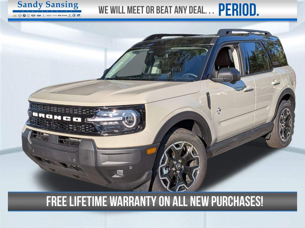 2025 Ford Bronco Sport Outer Banks's photo