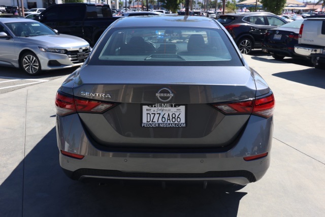 2025 Nissan Sentra S photo 4