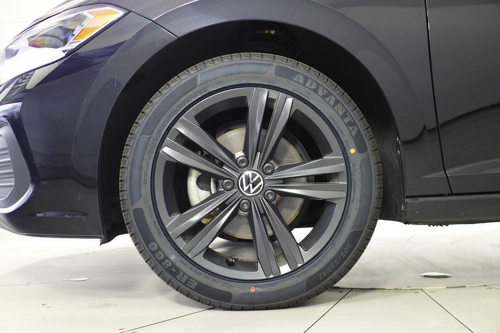 2023 Volkswagen Jetta 1.5T SE photo 4