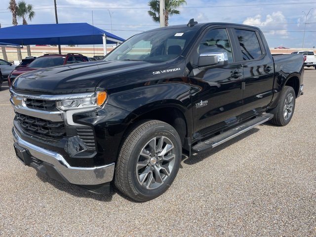 2026 Chevrolet Silverado 1500 LT photo 3
