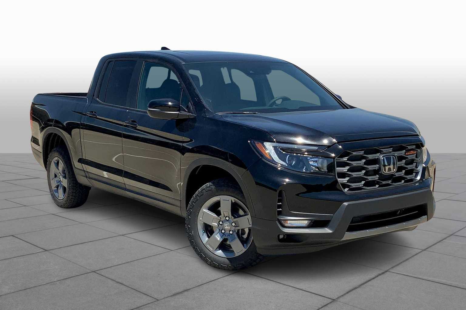 2025 Honda Ridgeline TrailSport photo 2