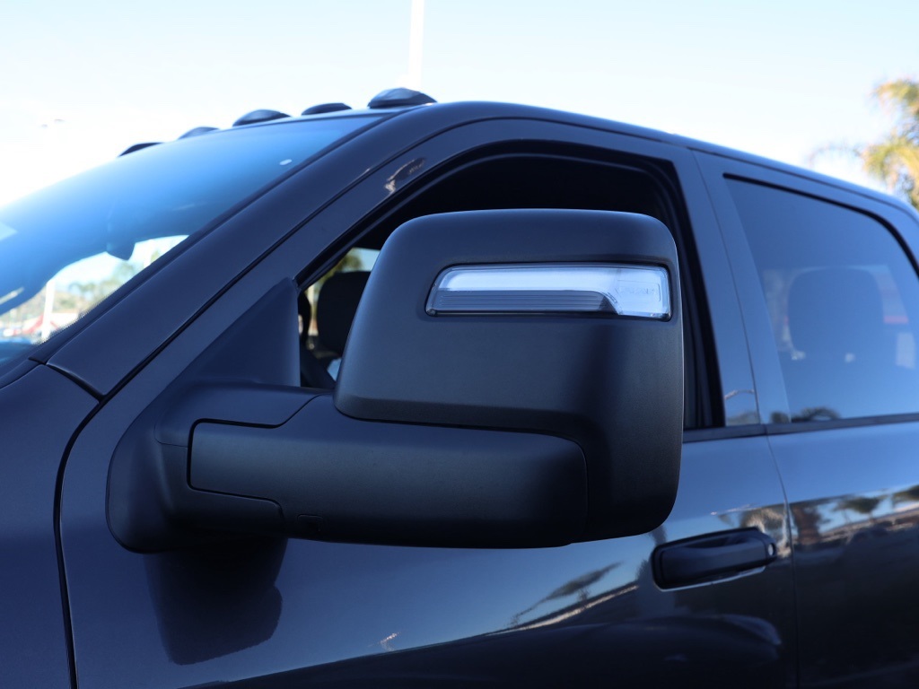 New 2026 Granite Crystal Metallic Clear-Coat Exterior Paint RAM Tradesman image 11