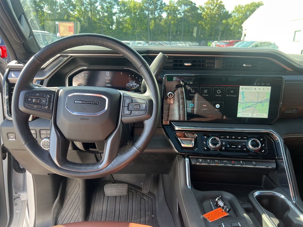 2024 Gmc Sierra 2500 HD Denali Ultimate photo 12