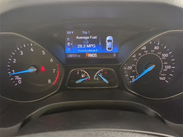 2018 Ford Focus SEL photo 21