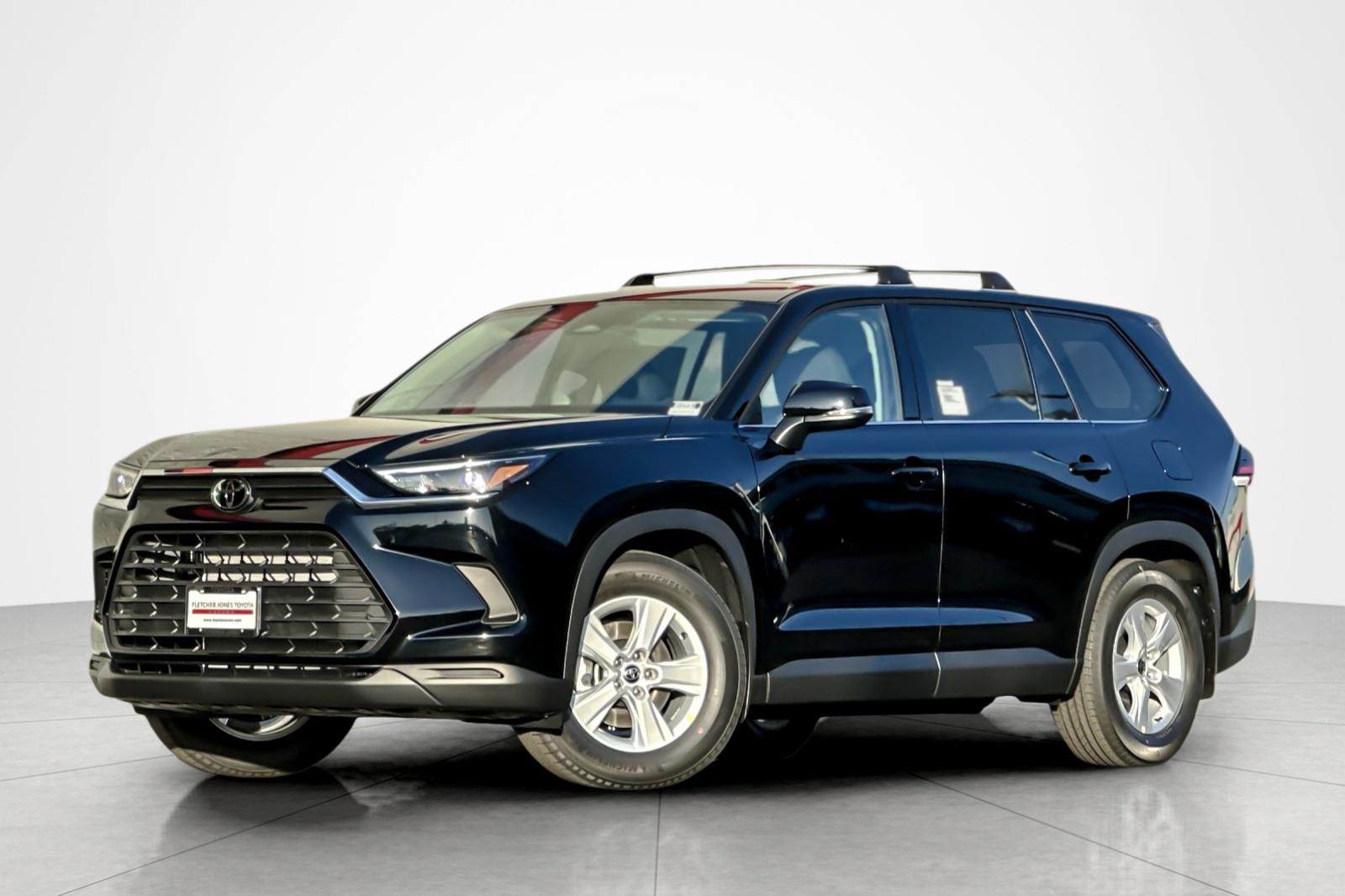 2026 Toyota Grand Highlander XLE's photo