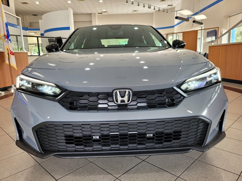 2025 Honda Civic Sport photo 2