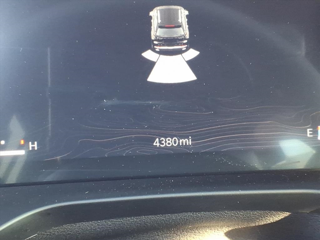 2025 Jeep Grand Cherokee Laredo Altitude photo 16