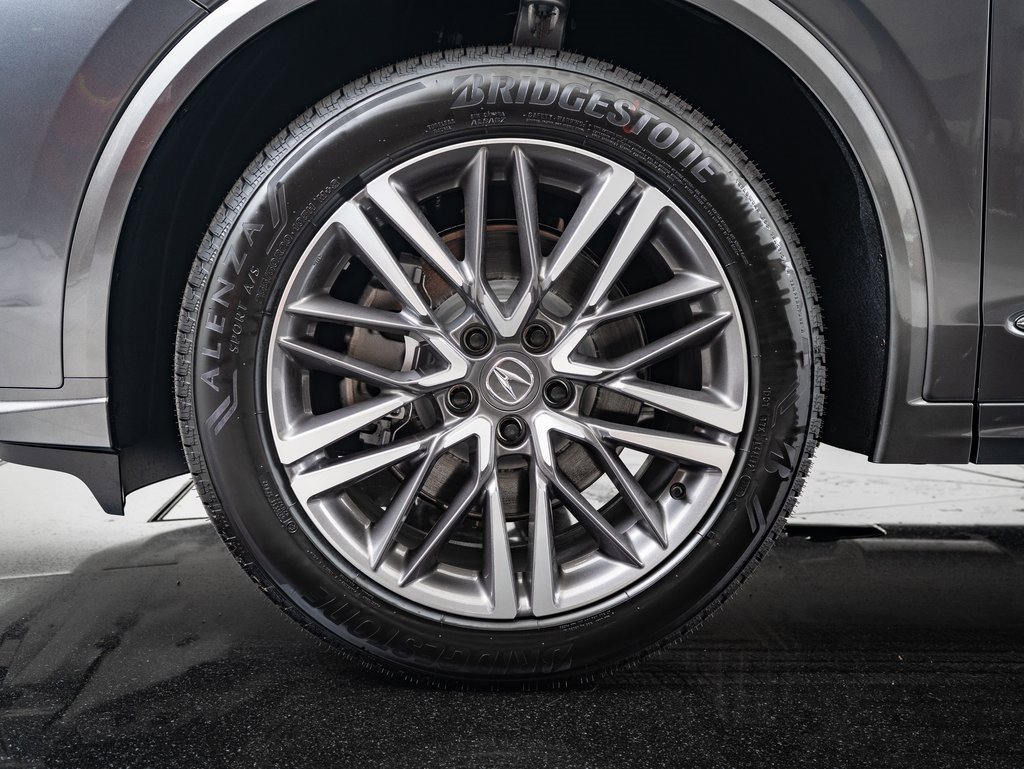 2026 Acura MDX SH-AWD Advance photo 12