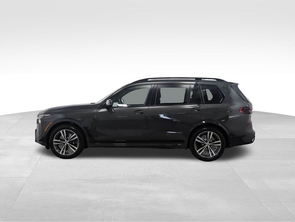 New 2026 Gray Metallic BMW xDrive40i image 2