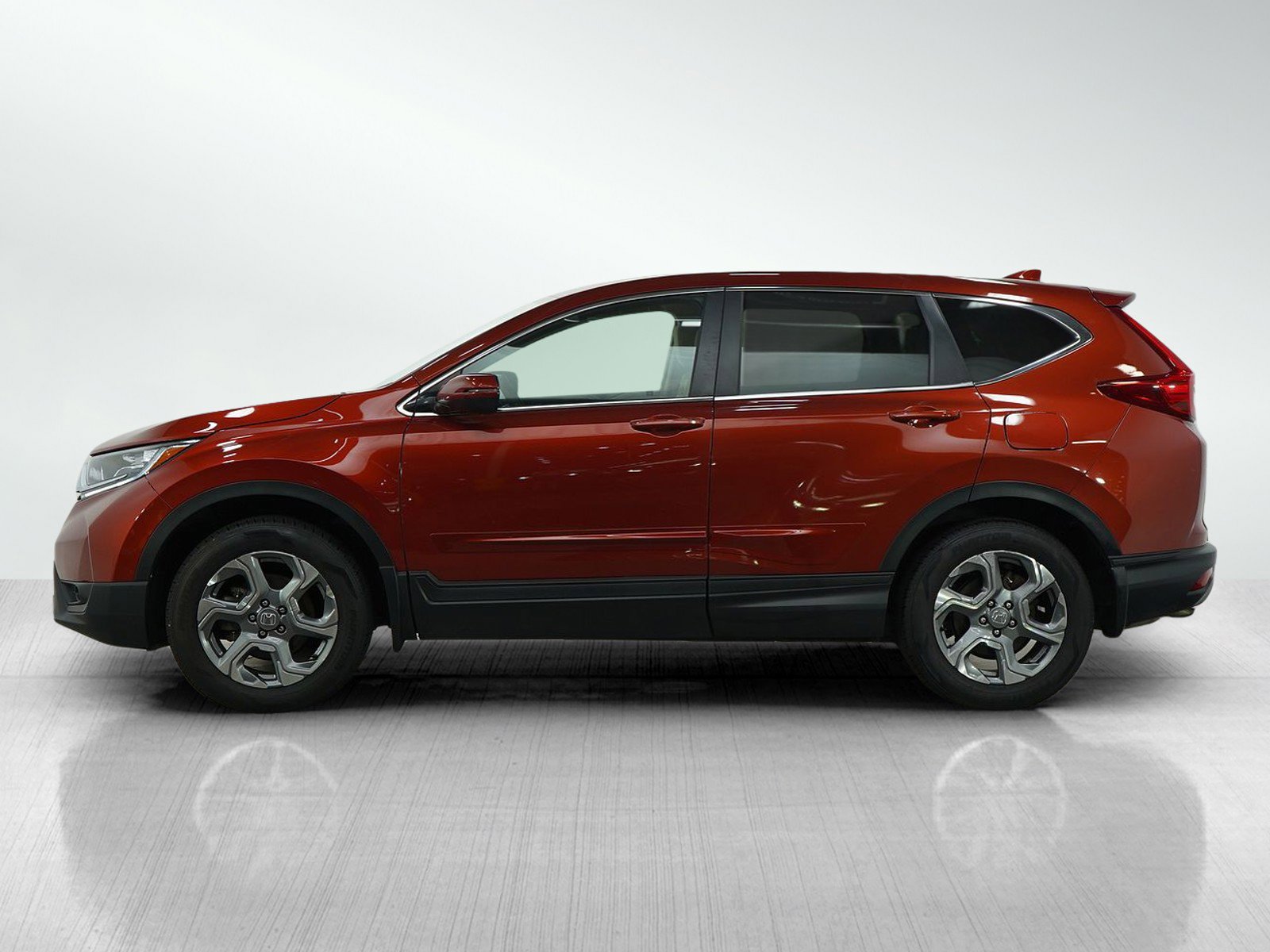 Used 2018 Honda CR-V EX with VIN 2HKRW2H52JH615123 for sale in White Bear Lake, Minnesota