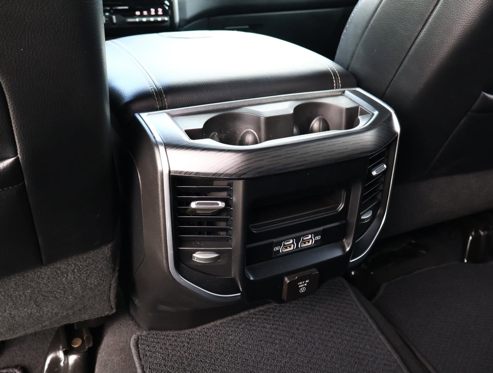 2024 Ram 2500 Laramie photo 12