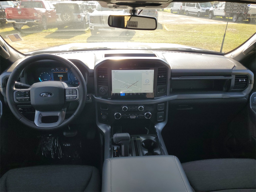 2025 Ford F-150 XLT photo 22