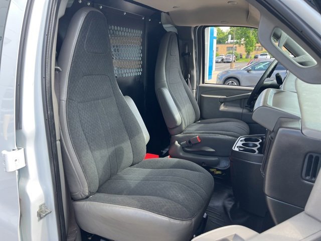2023 Chevrolet Express Cargo Van 2500 photo 21