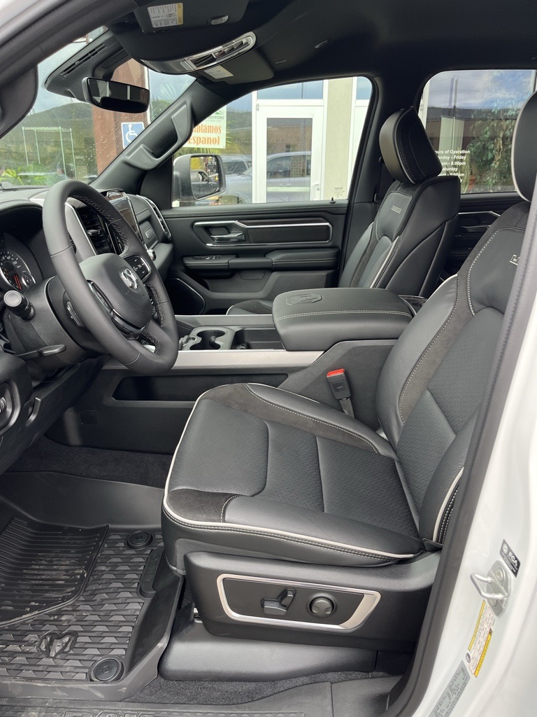 2026 Ram 1500 Laramie photo 12