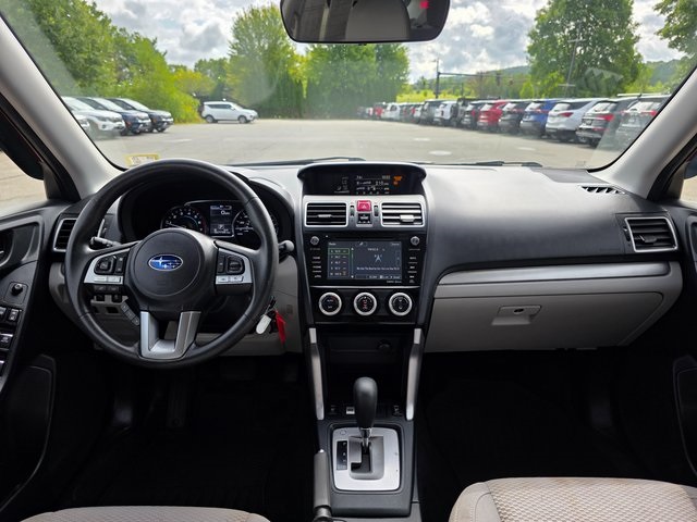 2017 Subaru Forester 2.5i Premium photo 21