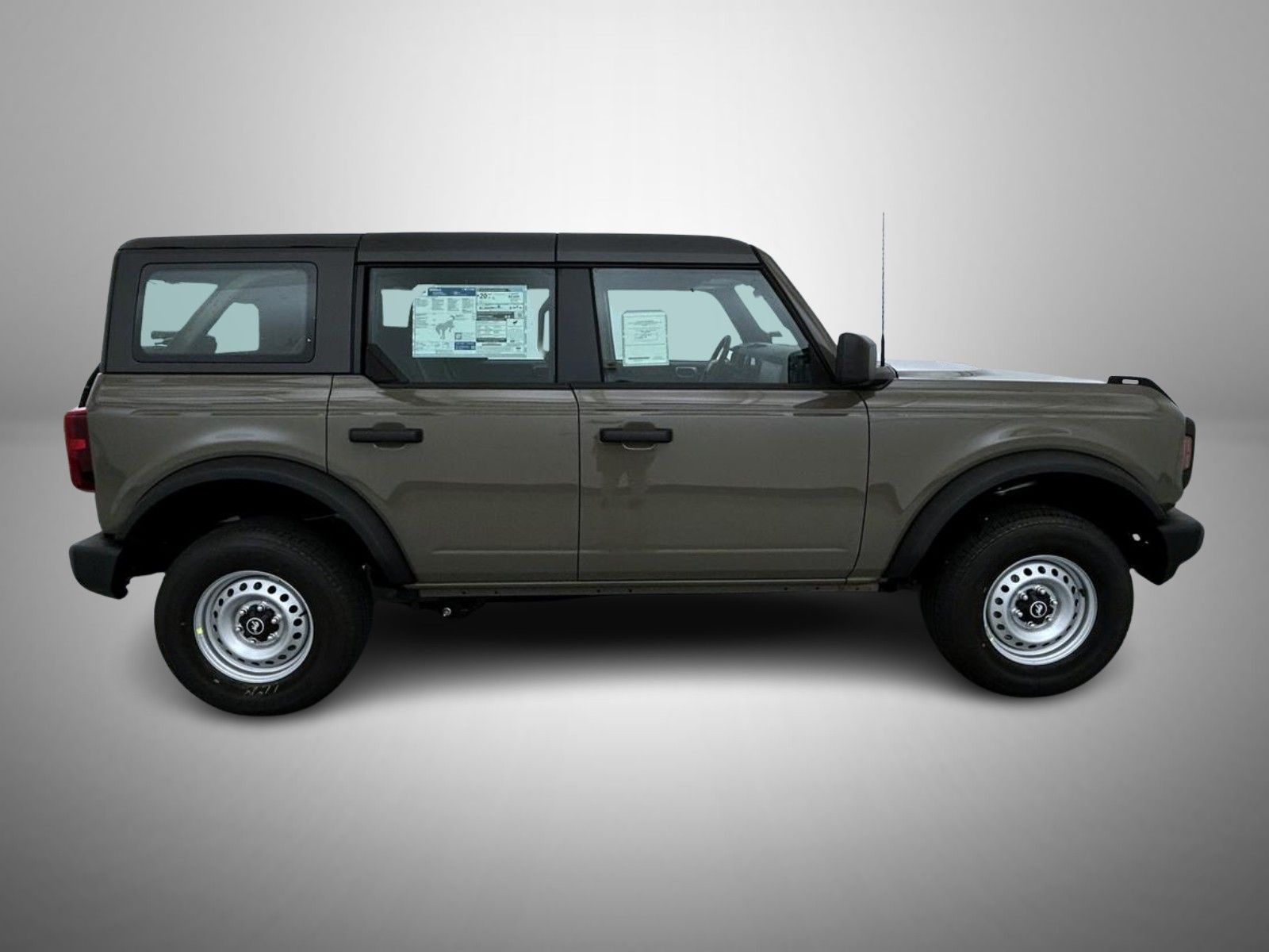 2025 Ford Bronco Base photo 4