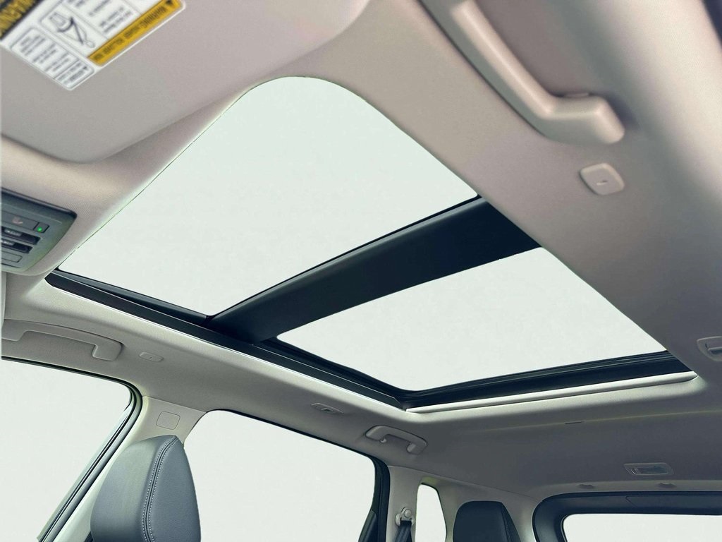2025 Nissan Rogue SL photo 22