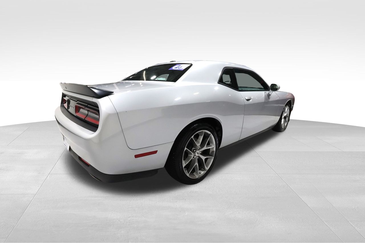 2023 Dodge Challenger GT photo 3