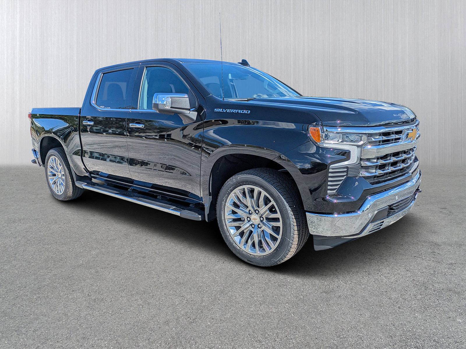 2026 Chevrolet Silverado LTZ's photo