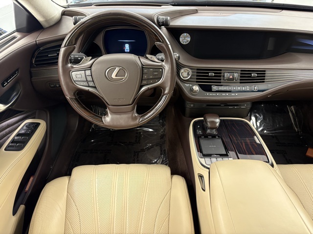 2018 Lexus LS 500 photo 18