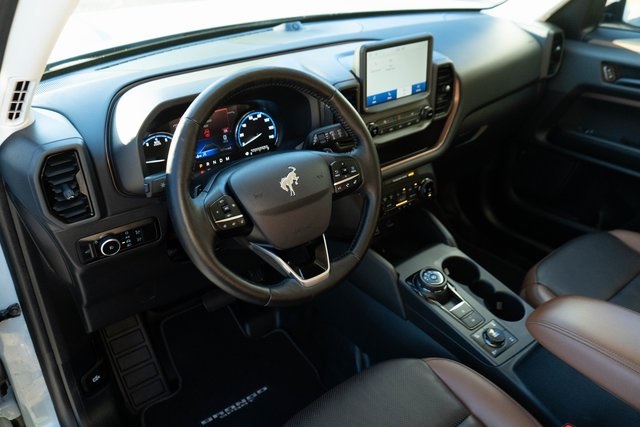 2023 Ford Bronco Sport Badlands photo 2