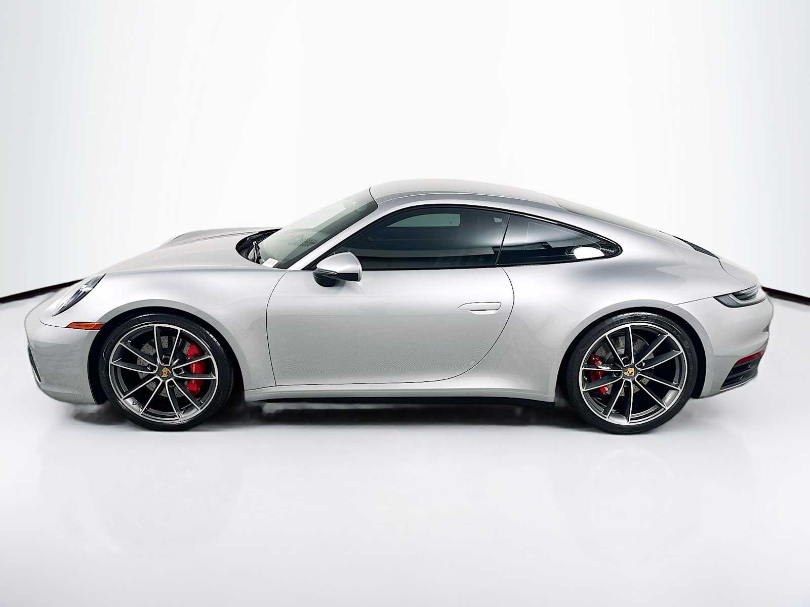 2021 Porsche 911 S photo 2