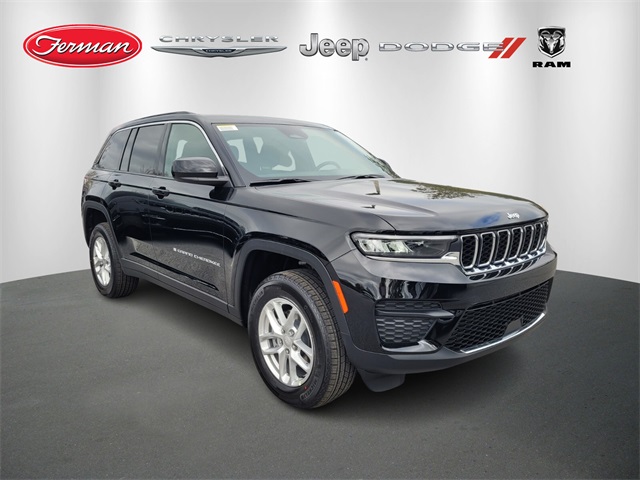 2025 Jeep Grand Cherokee Laredo's photo