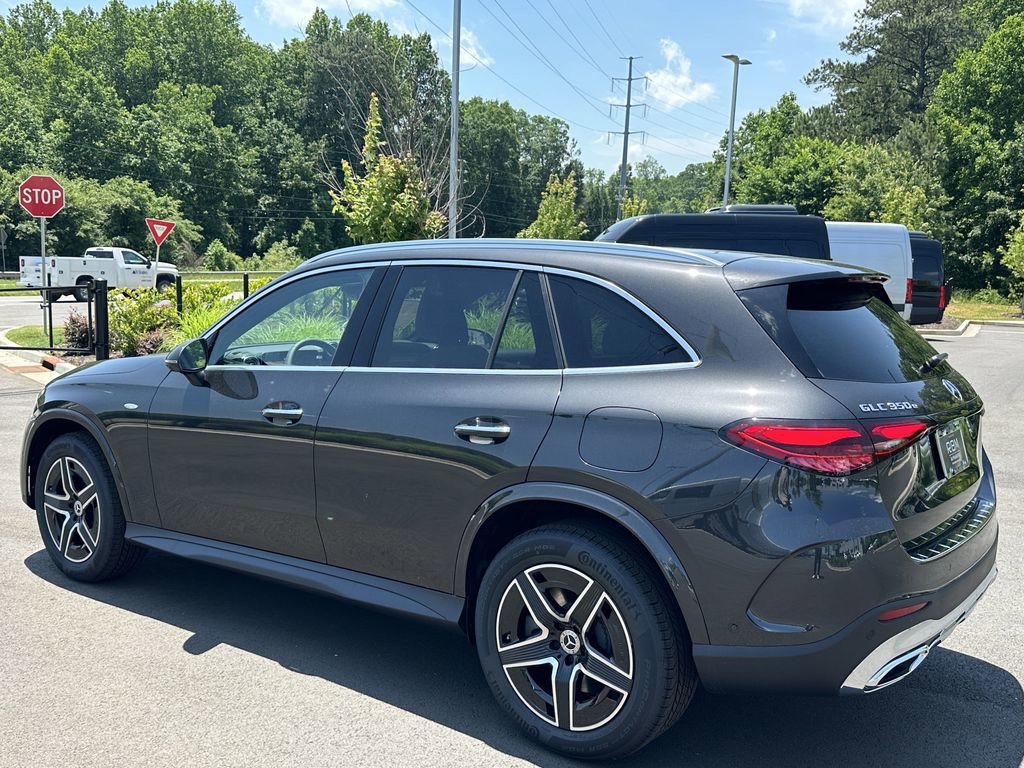 2025 Mercedes Benz GLC 350e 4MATIC photo 4