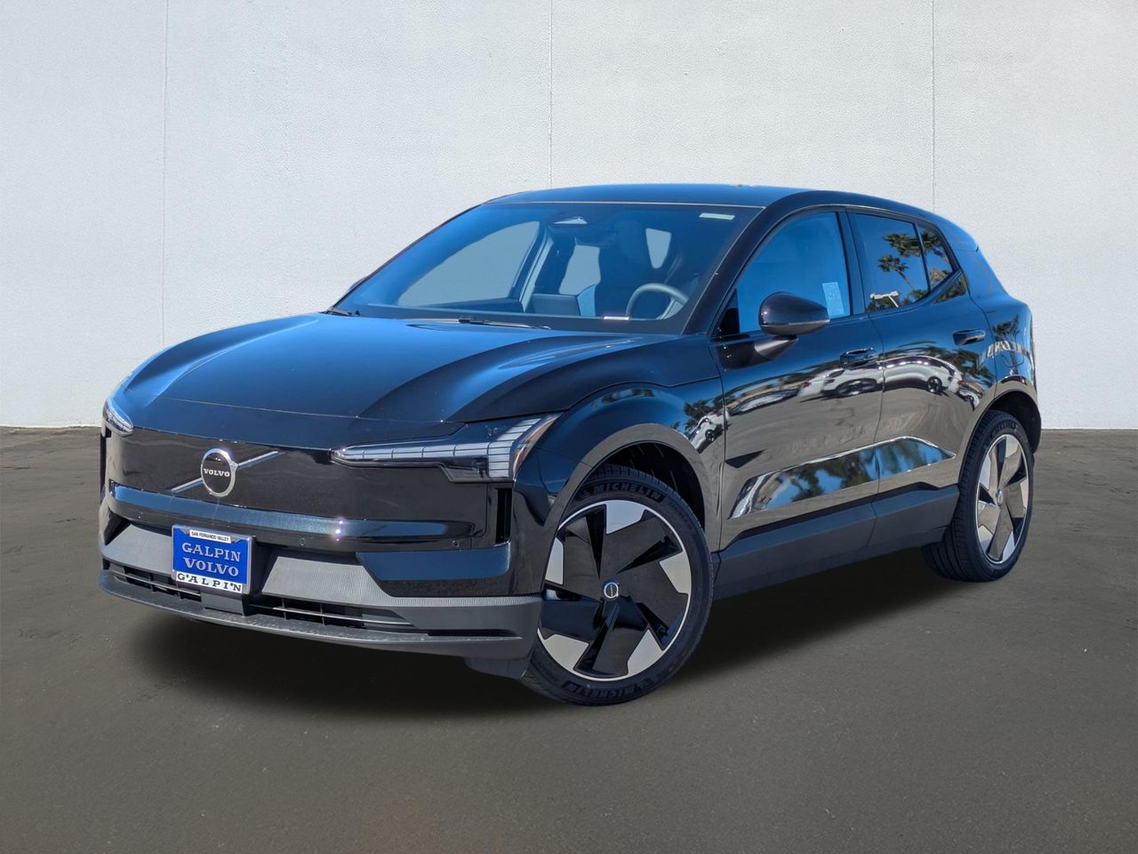 2026 Volvo EX30 Plus's photo