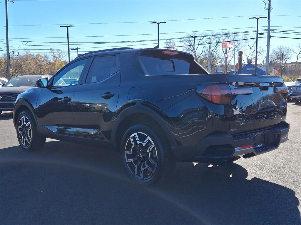 2025 Hyundai Santa Cruz Limited photo 3