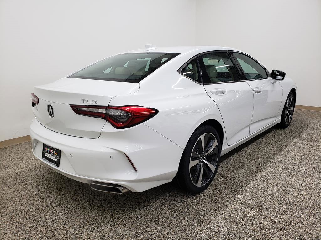 2025 Acura TLX Technology photo 3