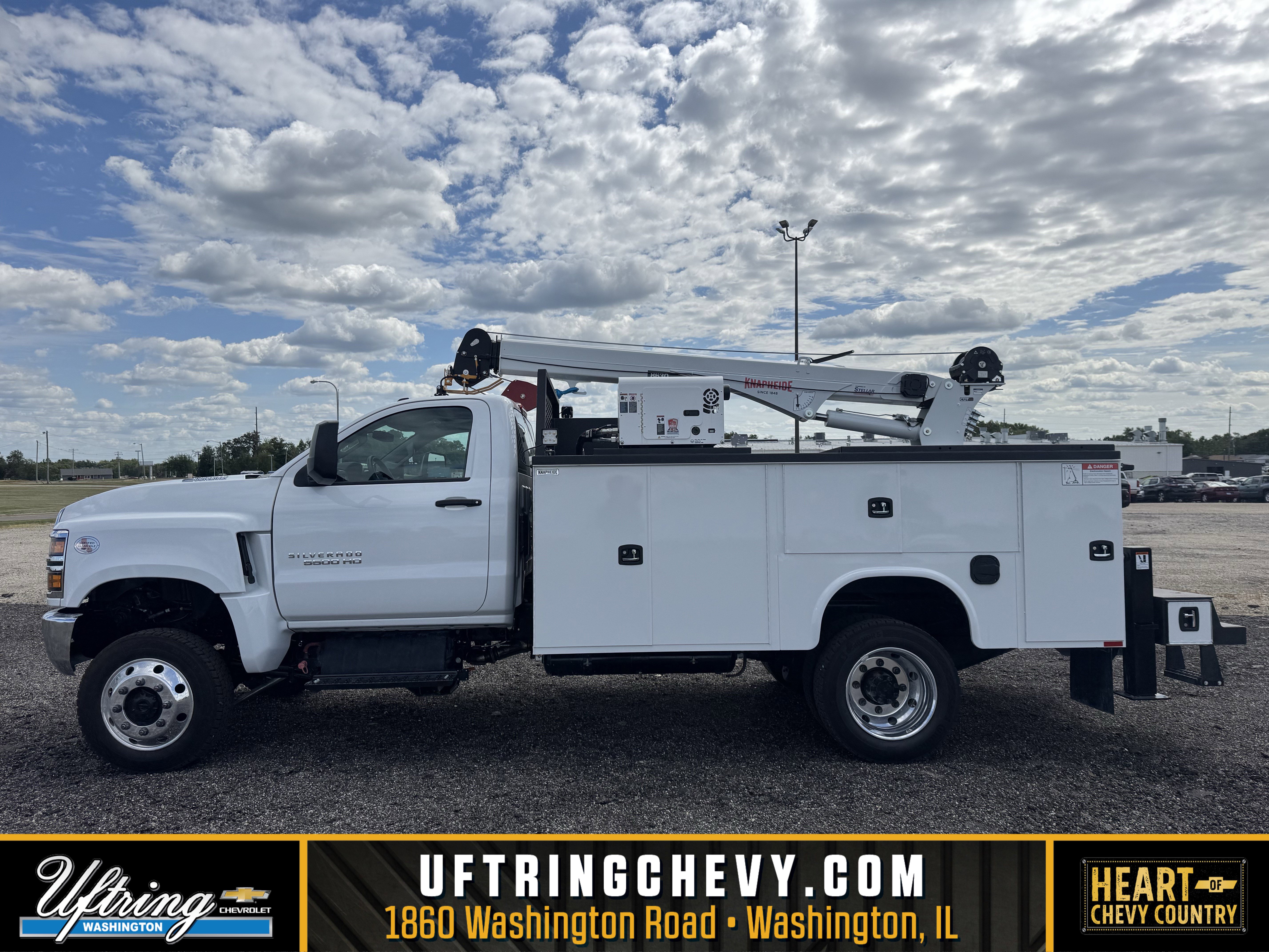 2025 Chevrolet Silverado 4500 Medium Duty Chassis Cab Work Truck's photo
