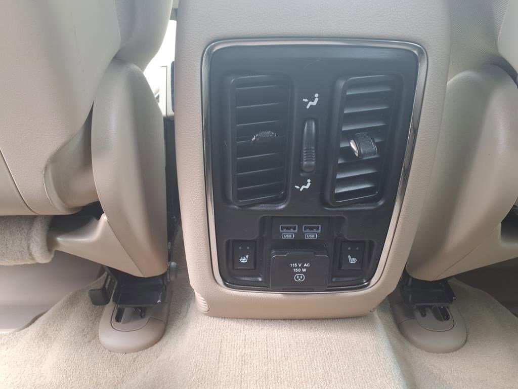 2020 Jeep Grand Cherokee Overland photo 9