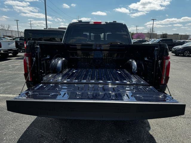 2025 Ford F-150 Lariat photo 5