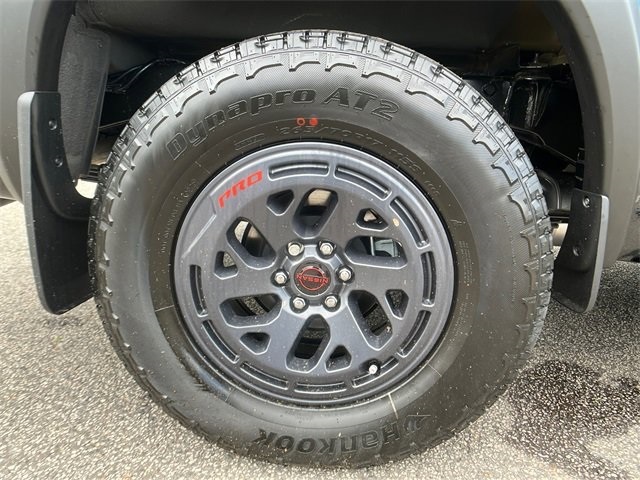 2025 Nissan Frontier PRO-4X photo 16